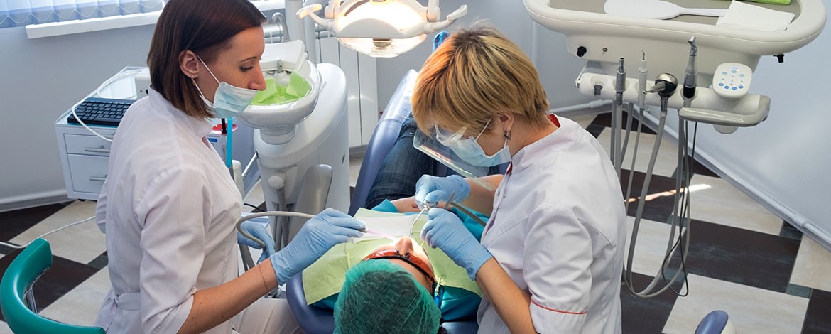 Лечение зубов